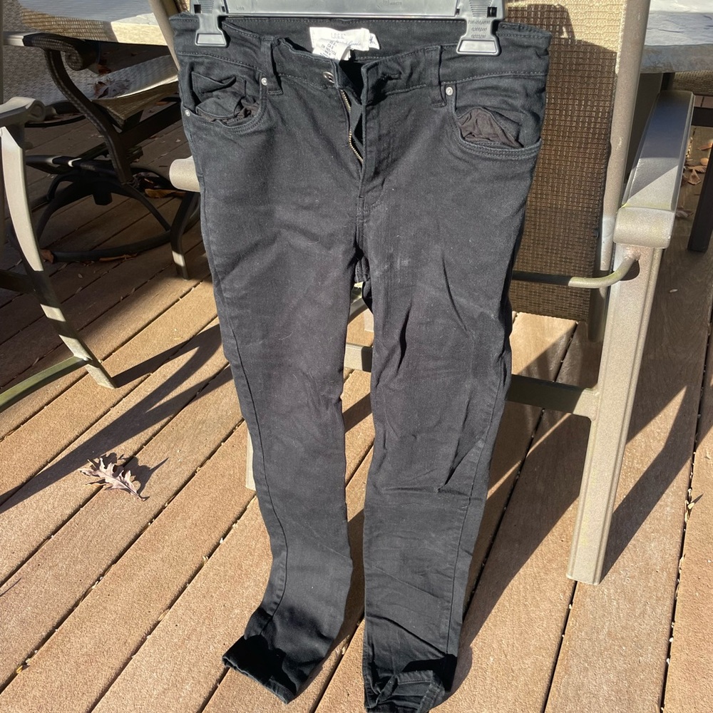 Black Skinny Jeans